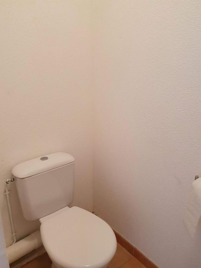 Joli Appartement T2 Dans Residence Avec Piscine, Hammam Et Parking Gratuits 卡尔卡松 外观 照片