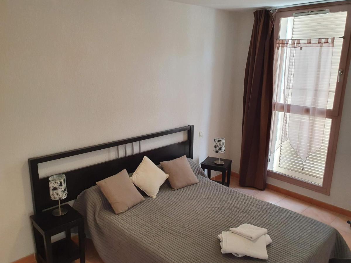 Joli Appartement T2 Dans Residence Avec Piscine, Hammam Et Parking Gratuits 卡尔卡松 外观 照片