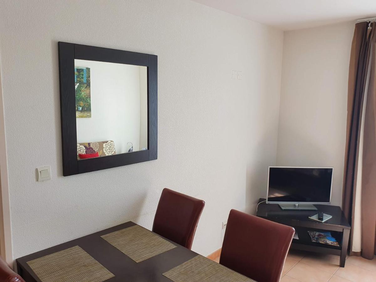 Joli Appartement T2 Dans Residence Avec Piscine, Hammam Et Parking Gratuits 卡尔卡松 外观 照片
